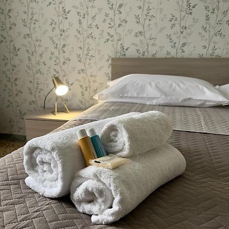 Luna Apartment Чивитавеккья Экстерьер фото